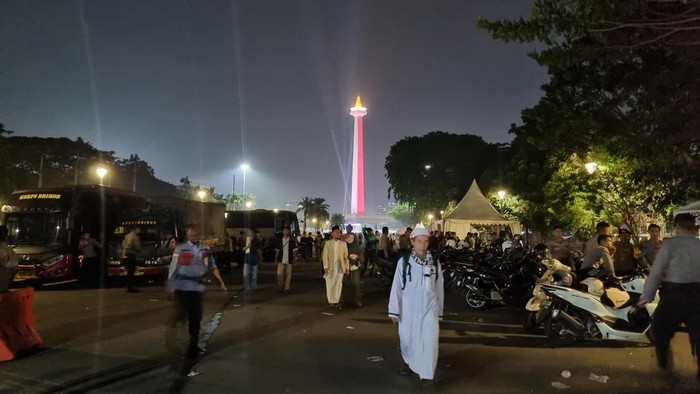 reuni-212-selesai-taufiqdetikcom-1764699594627_169